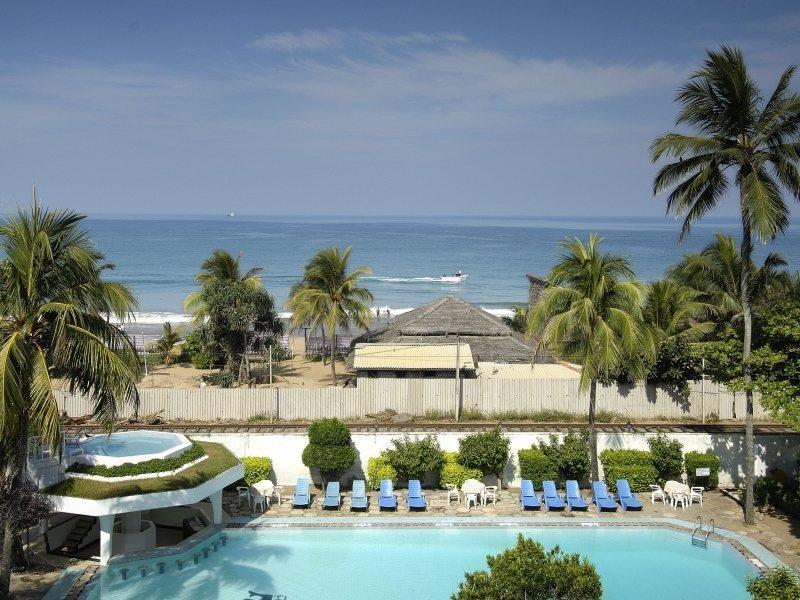 Berjaya Hotel Colombo Dehiwala-Mont Lavinia Extérieur photo
